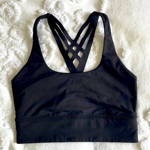 Lululemon sports bra size 6